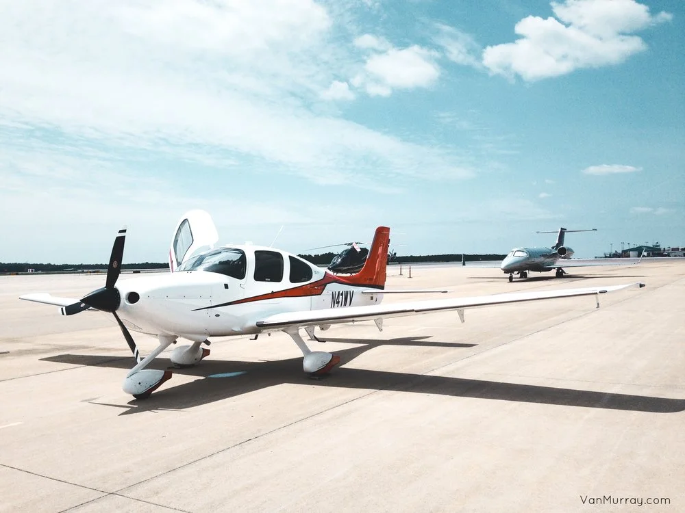 Cirrus SR22